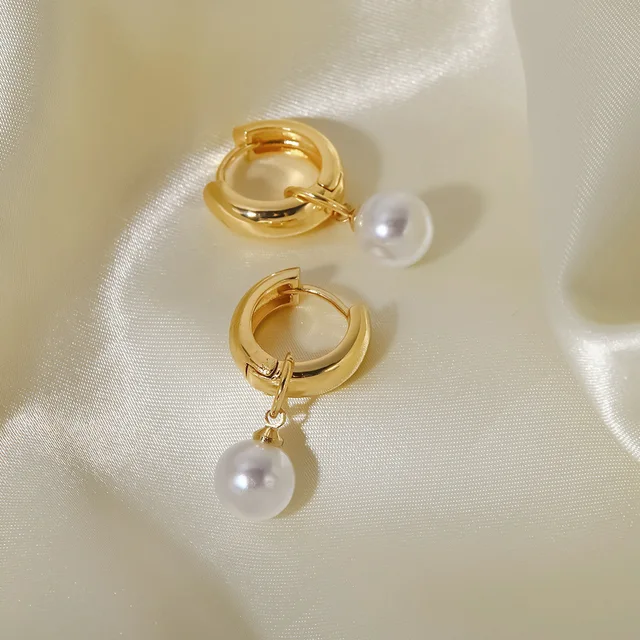 Pearl Drop Earrings - Oraish Store
