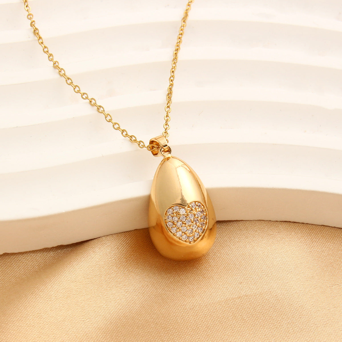 Heart Bean Necklace - Oraish Store