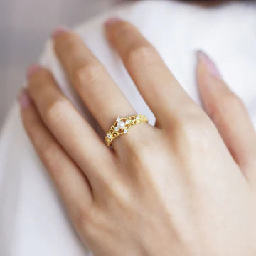 Rings: Symbolizing Love and Style - Oraish Store
