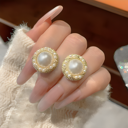 French Style Small Pearl Ear Studs - Oraish Store