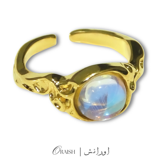 Vintage Luminous Stone Ring