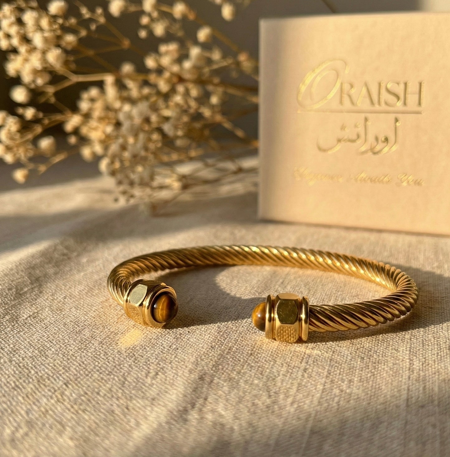 Twist pattern C Shaped Bangle