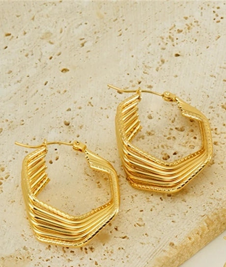 Retro Twisted Line Hoop Earrings