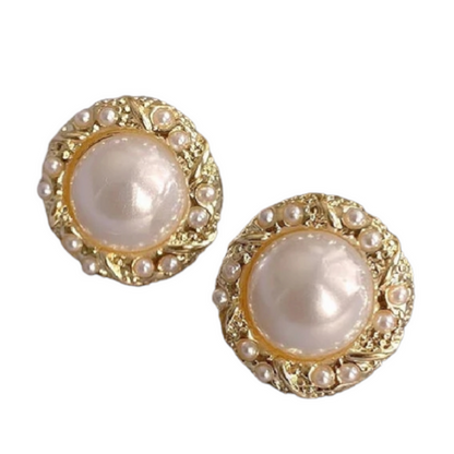 French Style Small Pearl Ear Studs - Oraish Store