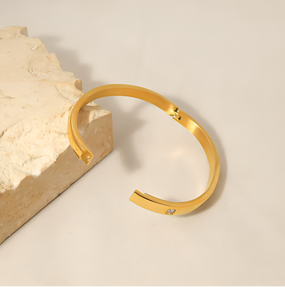 Dainty Cuff Bangle - Oraish Store