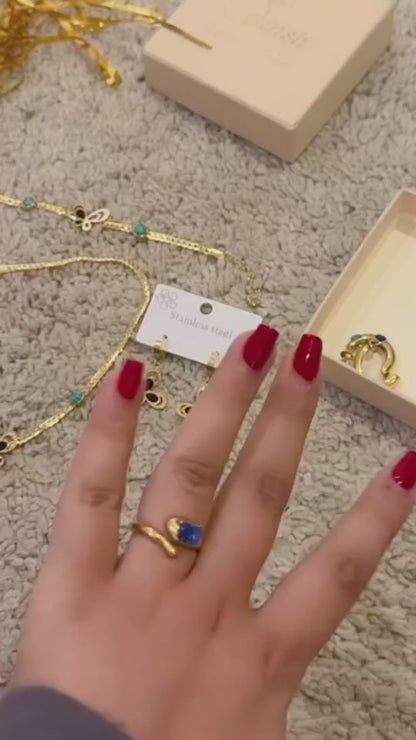 Retro Blue Crystal Ring
