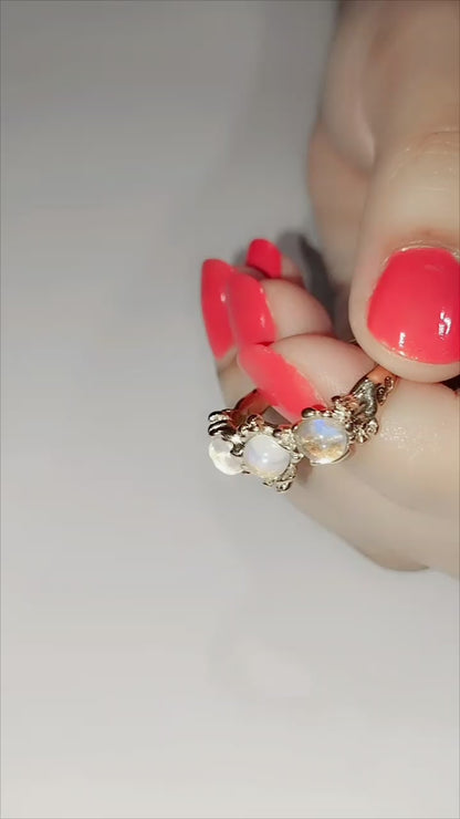 Vintage Moonstone Ring