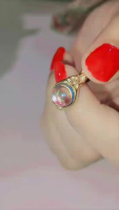 Vintage Luminous Stone Ring