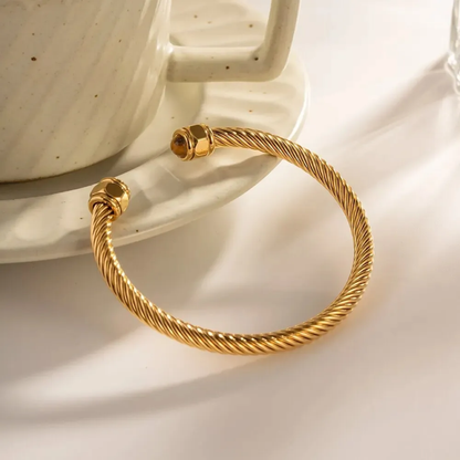 Twist pattern C Shaped Bangle