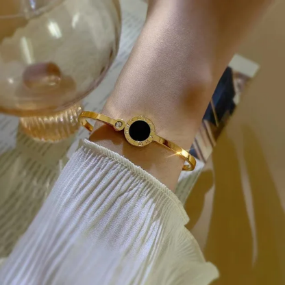 Roman Digital Bracelet - Oraish Store