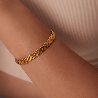 Cuban Twisted Cuff - Oraish Store