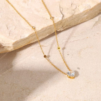 White Heart Pendant Necklace - Oraish Store