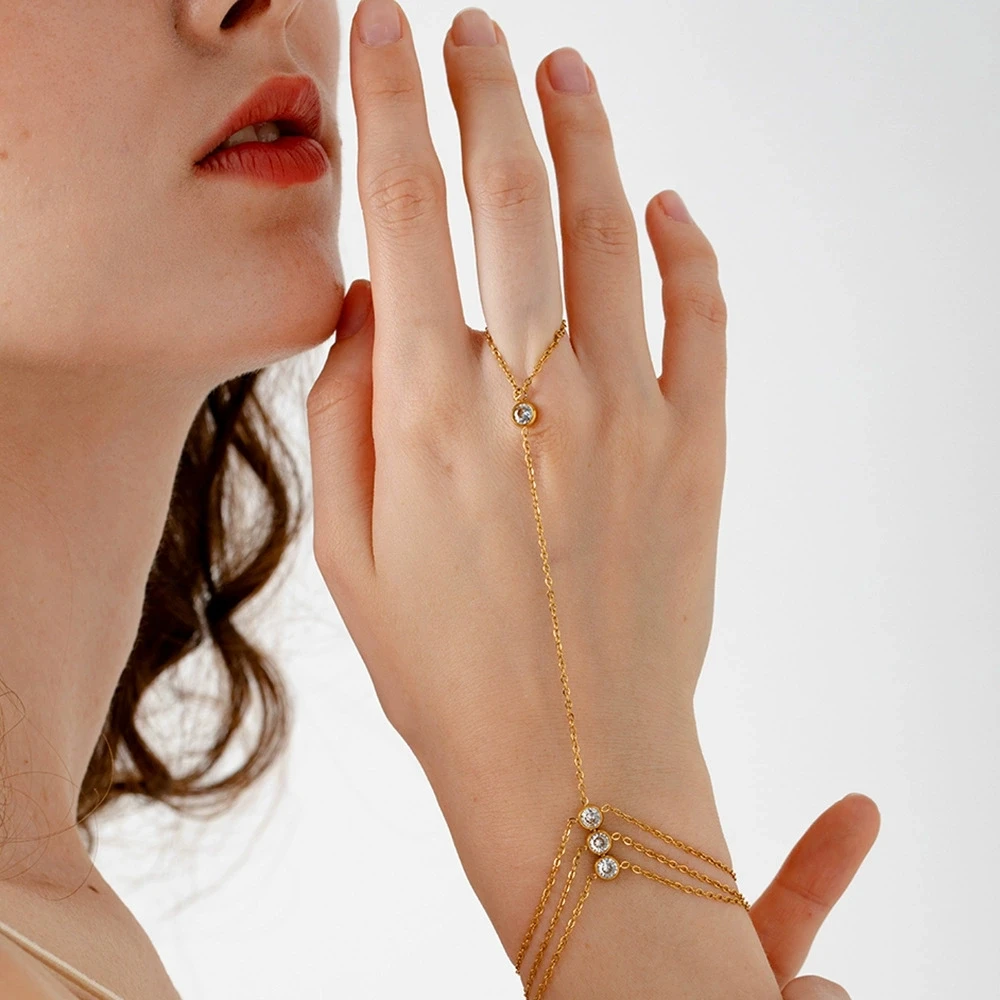 Gildid Grace Hand Chain