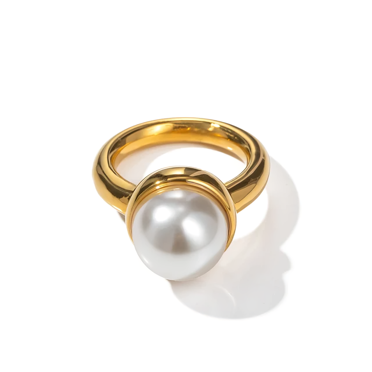 Pearl Ring