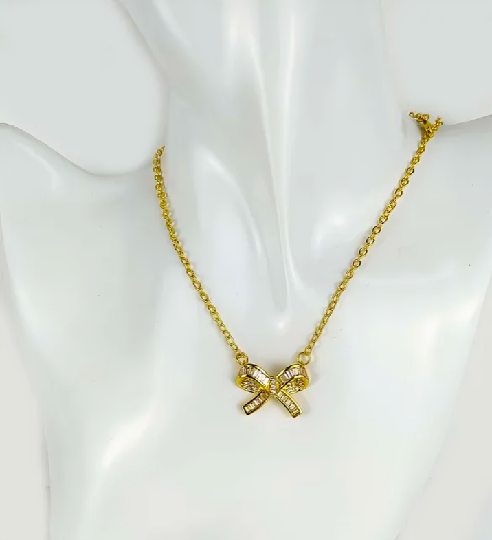 Bowknot pendant necklace(Golden)