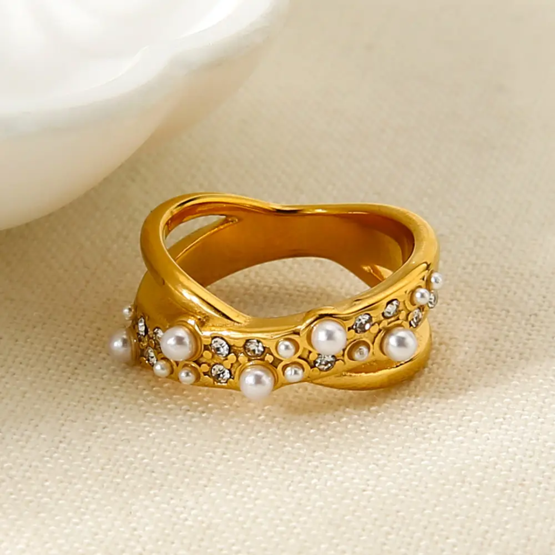 Pearlia Ring