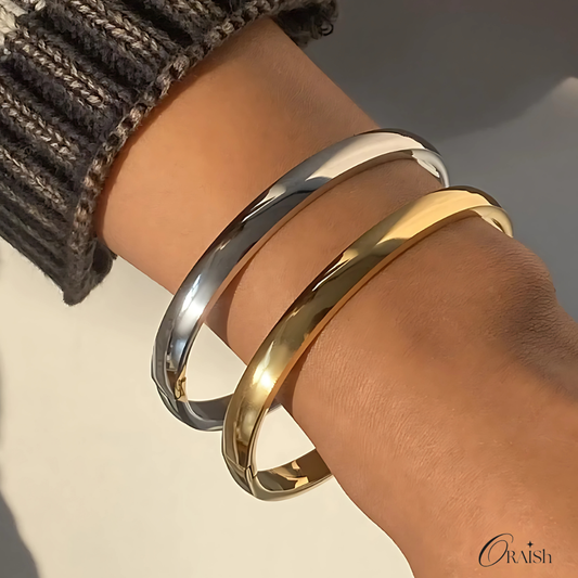 Clasp Bangle (silver) - Oraish Store