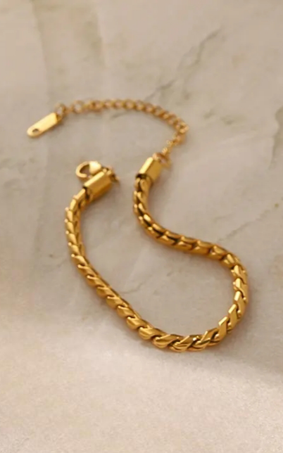 Adorn Bracelet