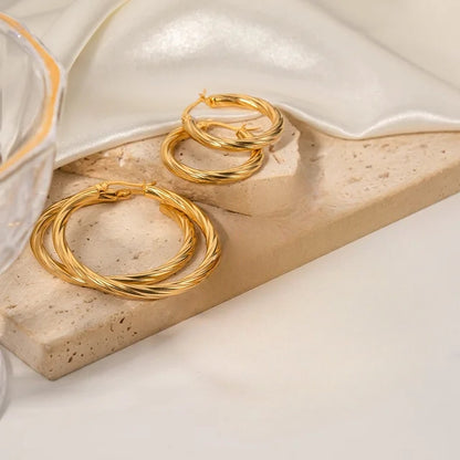 Twisted Circle Hoops - Oraish Store